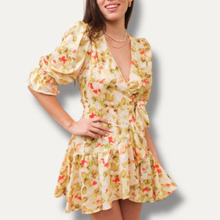 Vestido flores envolvente